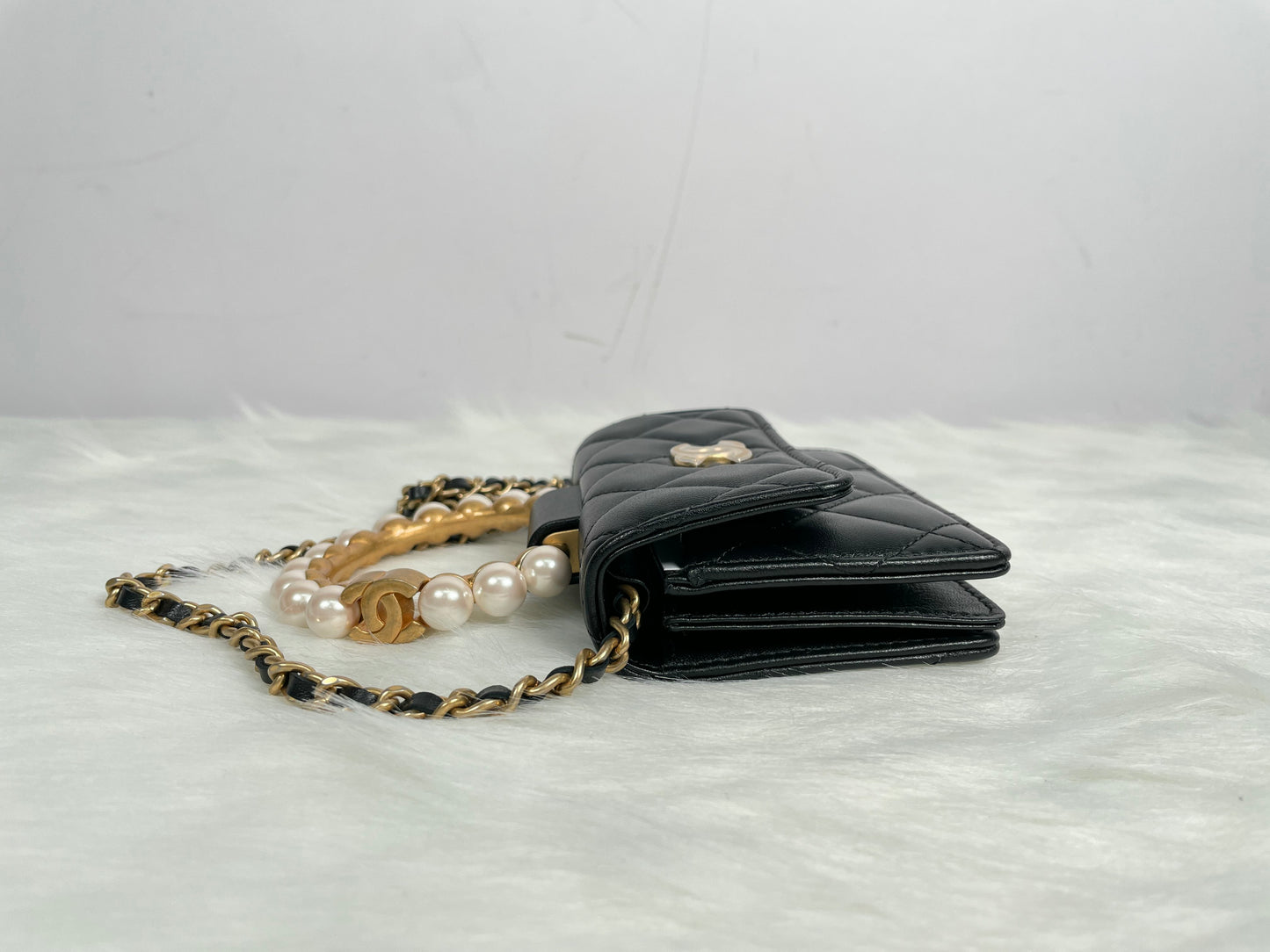 Chanel Clutch With Chain 黑色羊皮金扣珍珠手挽