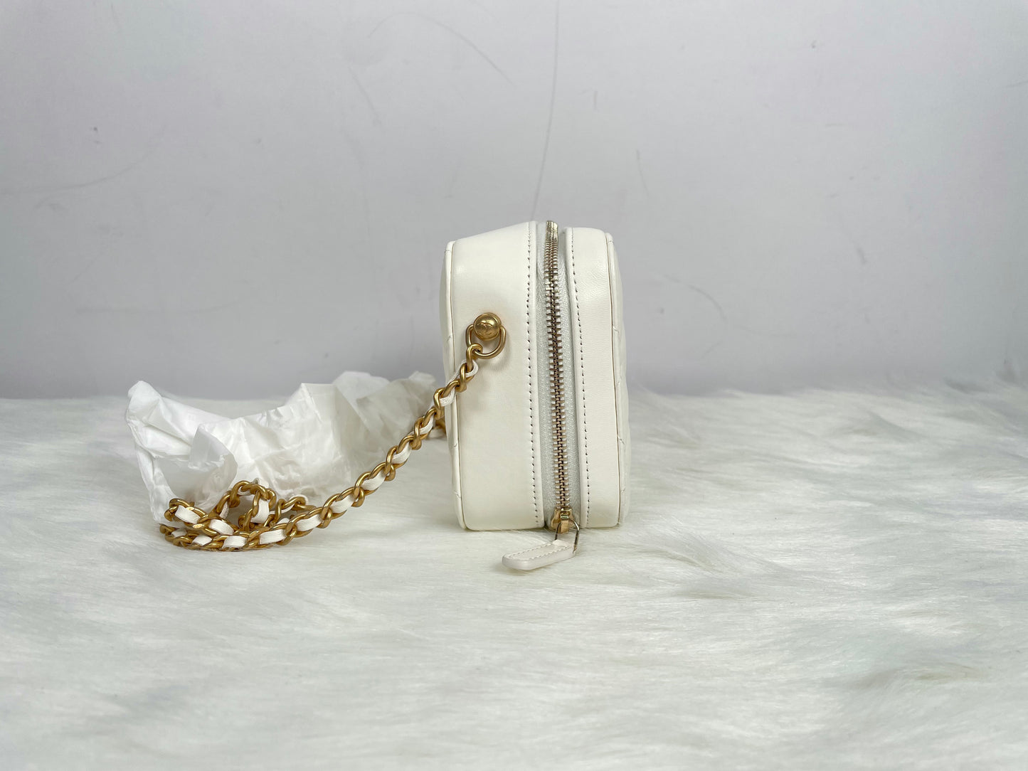 Chanel Vanity Case With Chain 白色羊皮金扣金球相機包